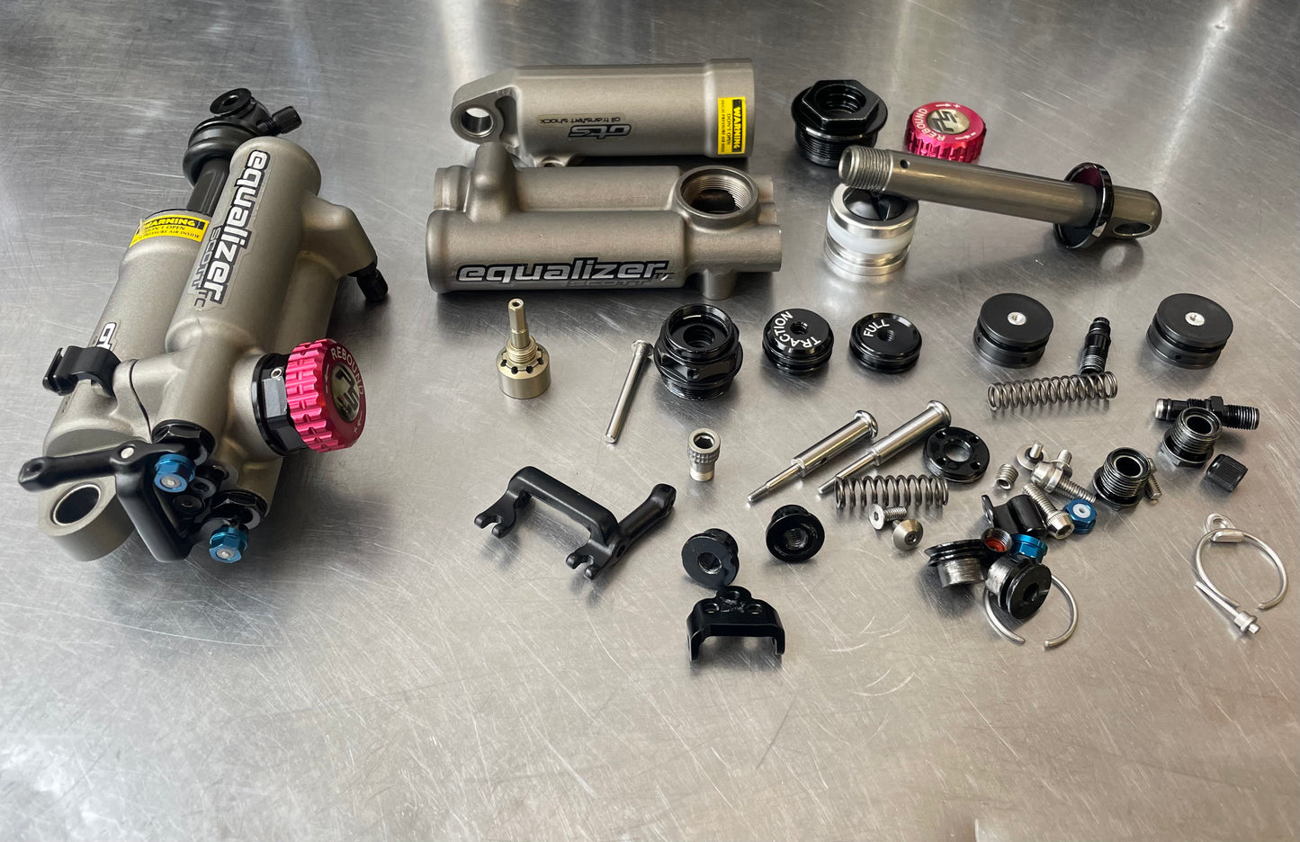 Umfassender Scott Equalizer OTS Dämpfer Service – Perfekte Wartung für Ihr Ransom MTB