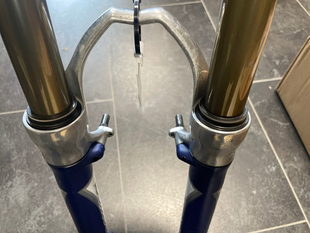 Fully Refurbished Marzocchi Z1 FR Suspension Fork (2002)