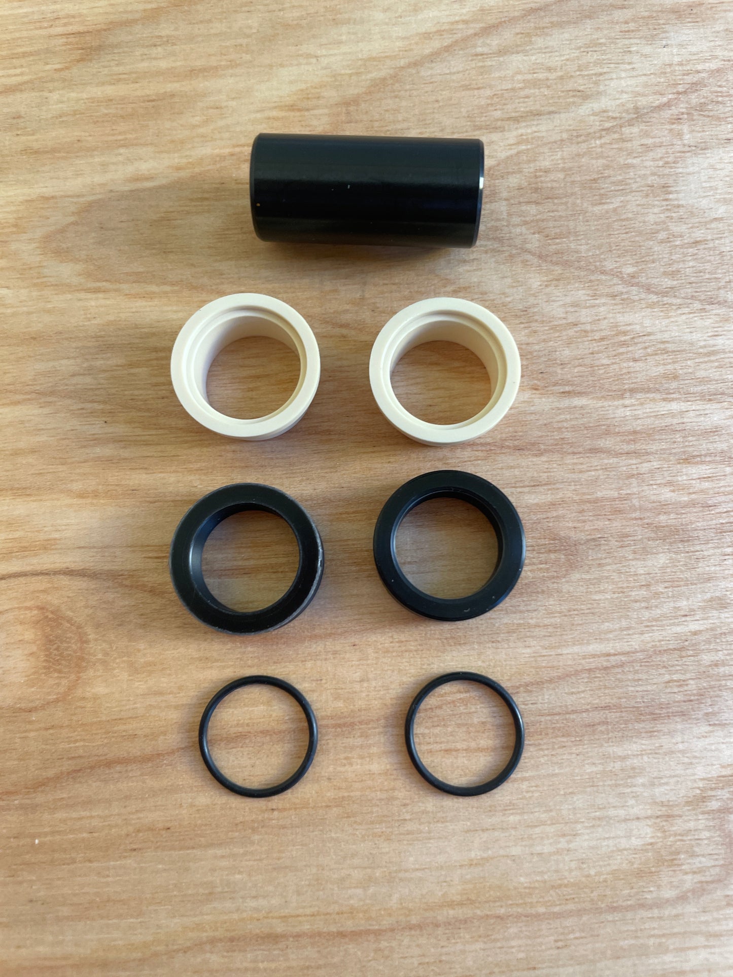 Fox 803-03-174 Mounting Hardware: 5 Piece, AL (8mm, Mounting Widthh 1.080)