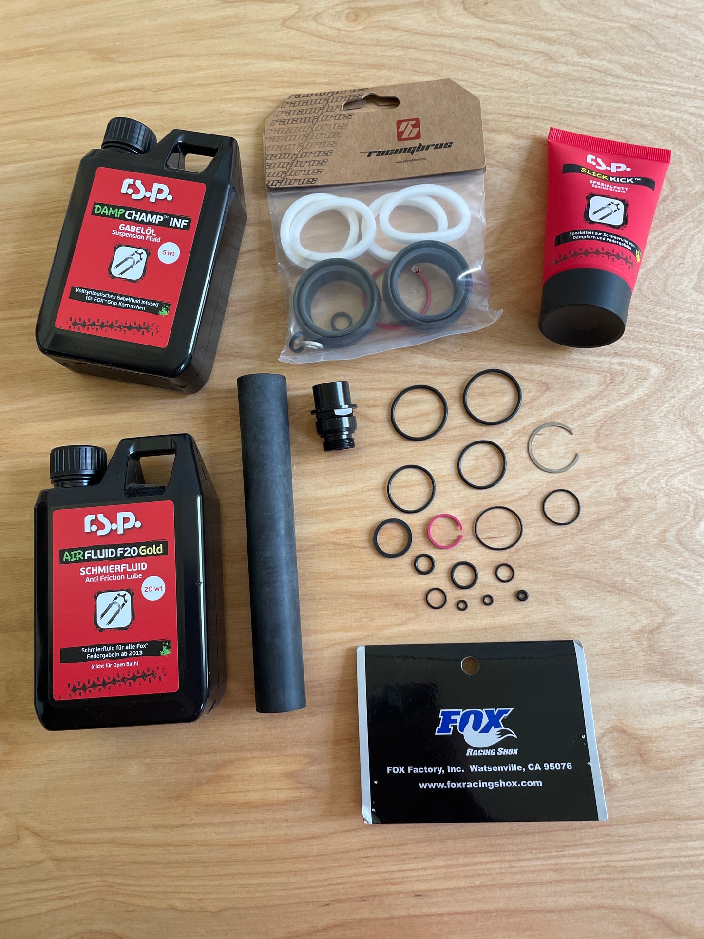 Fox 803-00-546 Cartridge Rebuild Seal Kit 120mm TERRALOGIC 32mm